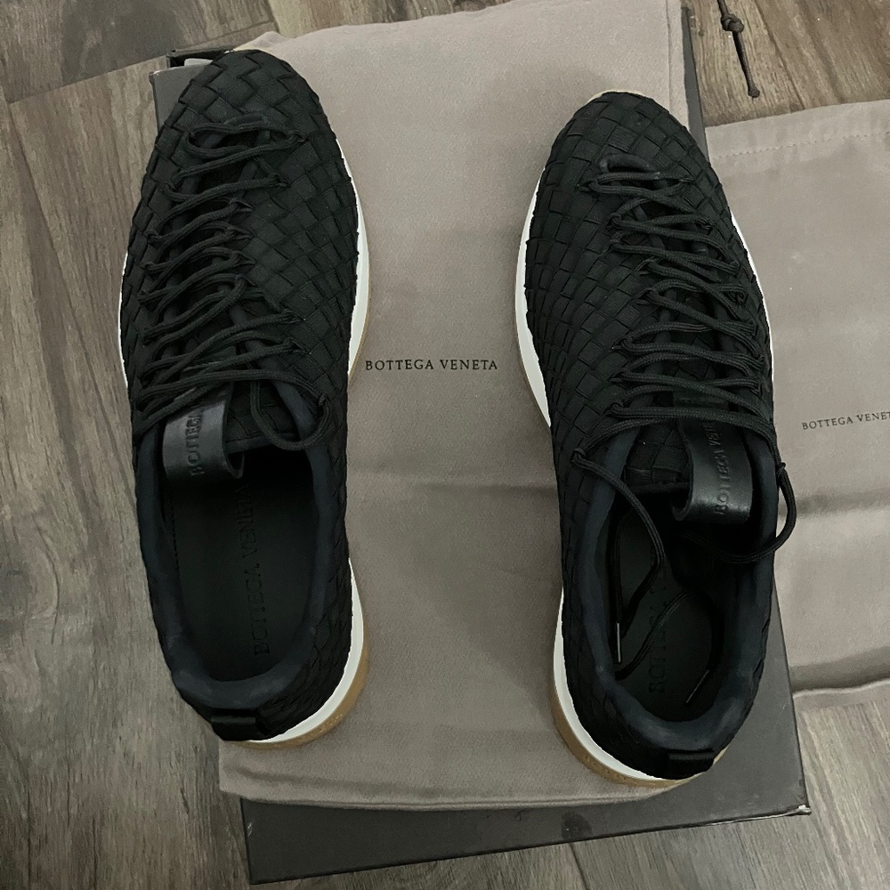 Authentic bottega venetta Intrecciato Low Top Sneakers size 40 7 men